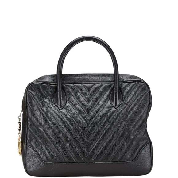 CHANEL Handbags - CHANEL Black Caviar Leather Bag